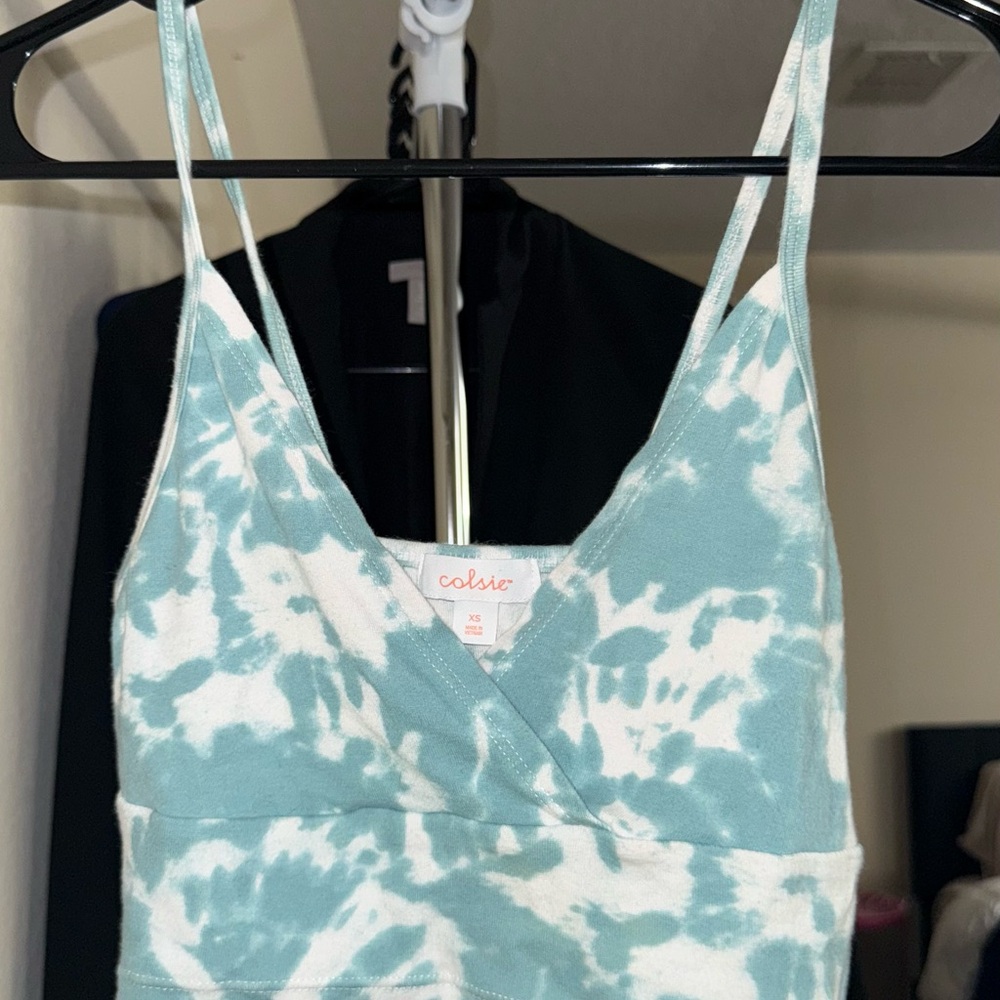 Colsie Teal and White Tie-Dye V-Neck Tank